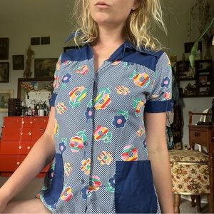 Vintage 60s 70s retro flower power blouse